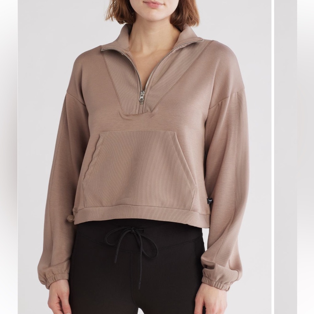 Jessica Simpson Taupe Cropped Polo Sweatshirt